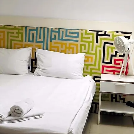 Executive And Play Otel