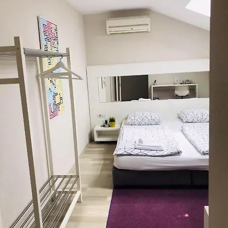 Executive And Play 3* Tırnova