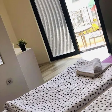 Executive And Play 3*