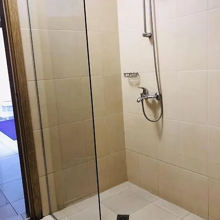 Executive And Play Otel 3*